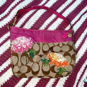 Beautiful design coach bag